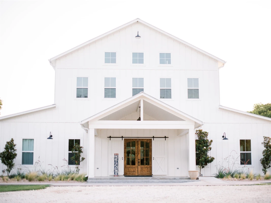 A Country Wedding for Morgan and Collin