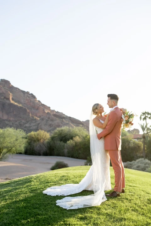 A Desert Wedding for Morgen and John