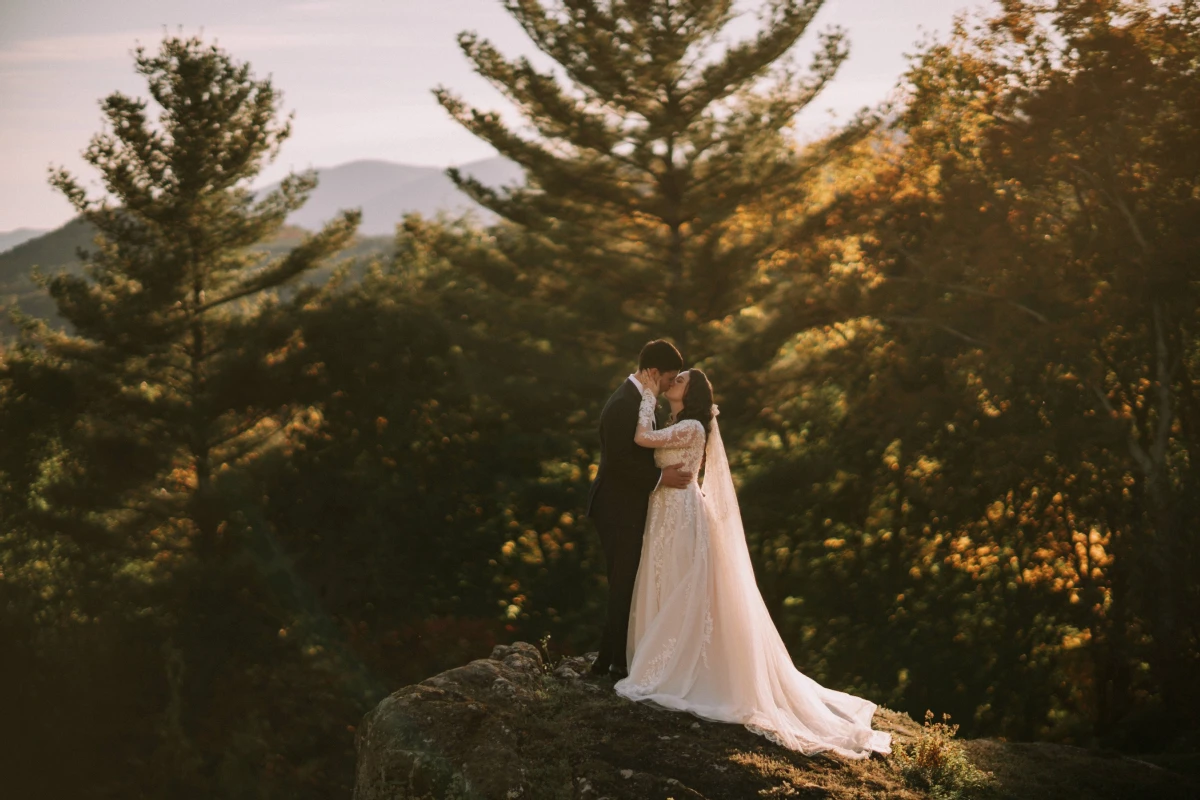 A Mountain Wedding for Myrna and Stephen