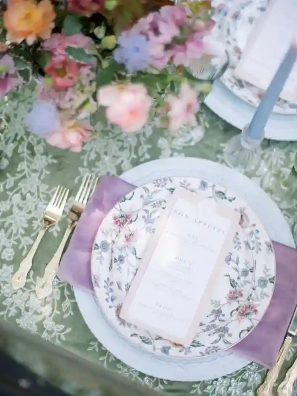 A Regency Era Editorial for Julia and Thomas