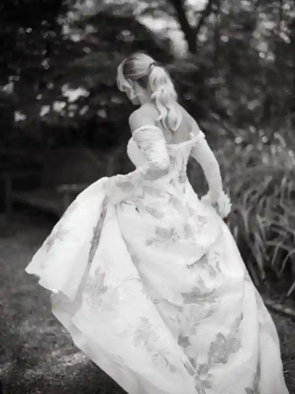 A Regency Era Editorial for Julia and Thomas