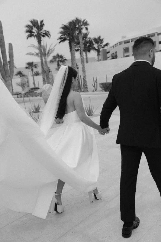 A Modern Wedding for Nadia and Jordan