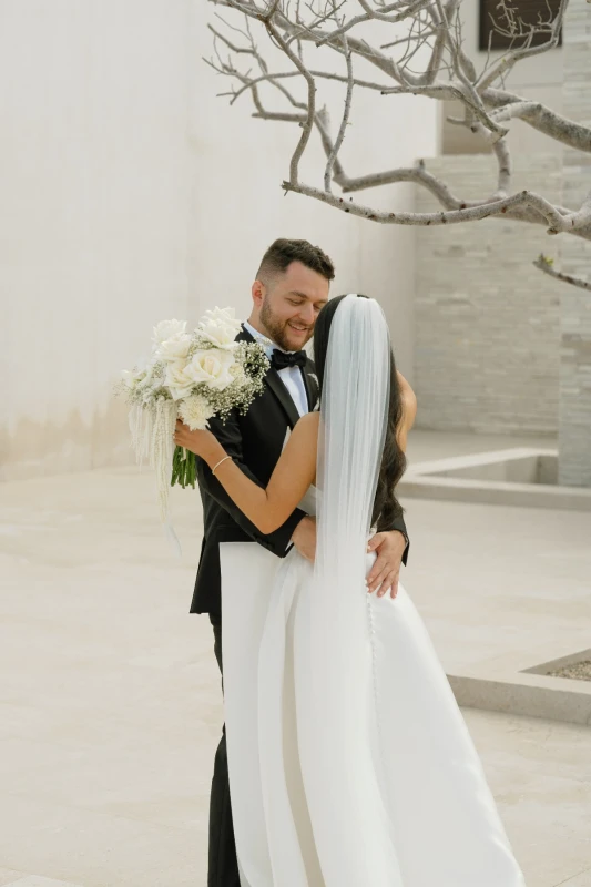 A Modern Wedding for Nadia and Jordan