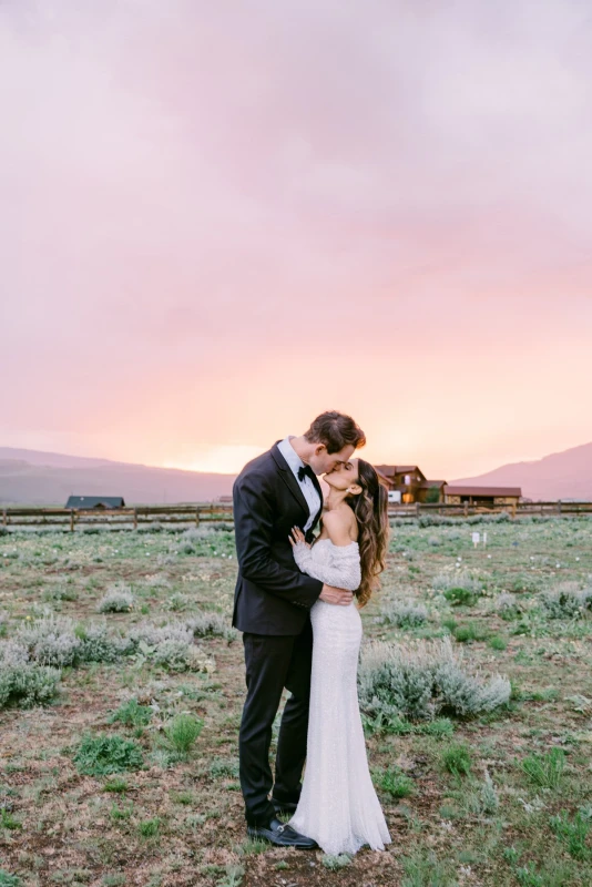 A Pastel Wedding for Nadia and Kurt