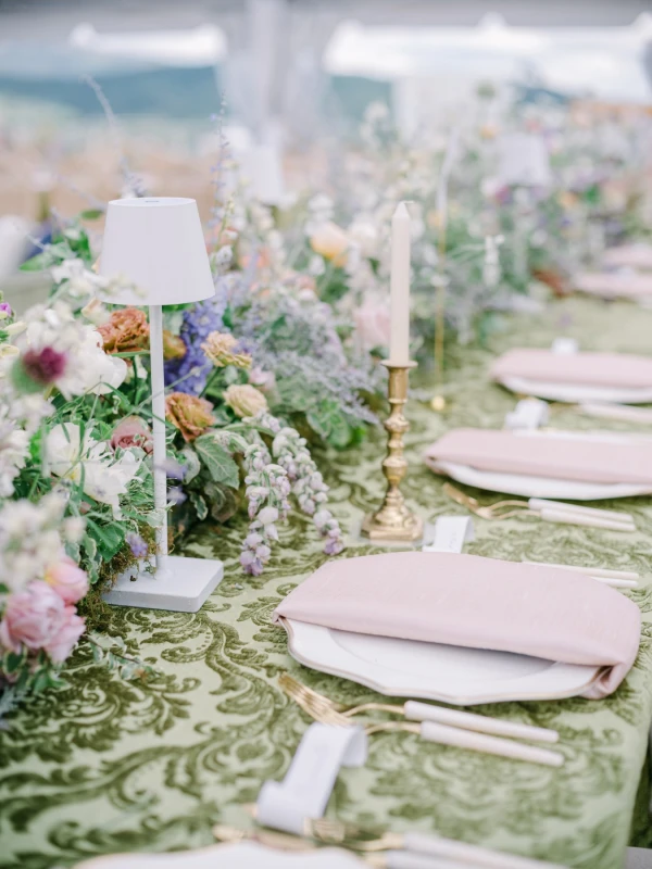 A Pastel Wedding for Nadia and Kurt