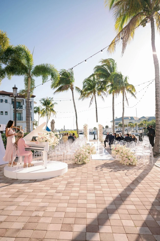 Naples Bay Resort & Marina