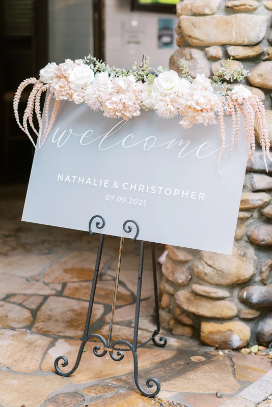 A Classic Wedding for Nathalie and CJ