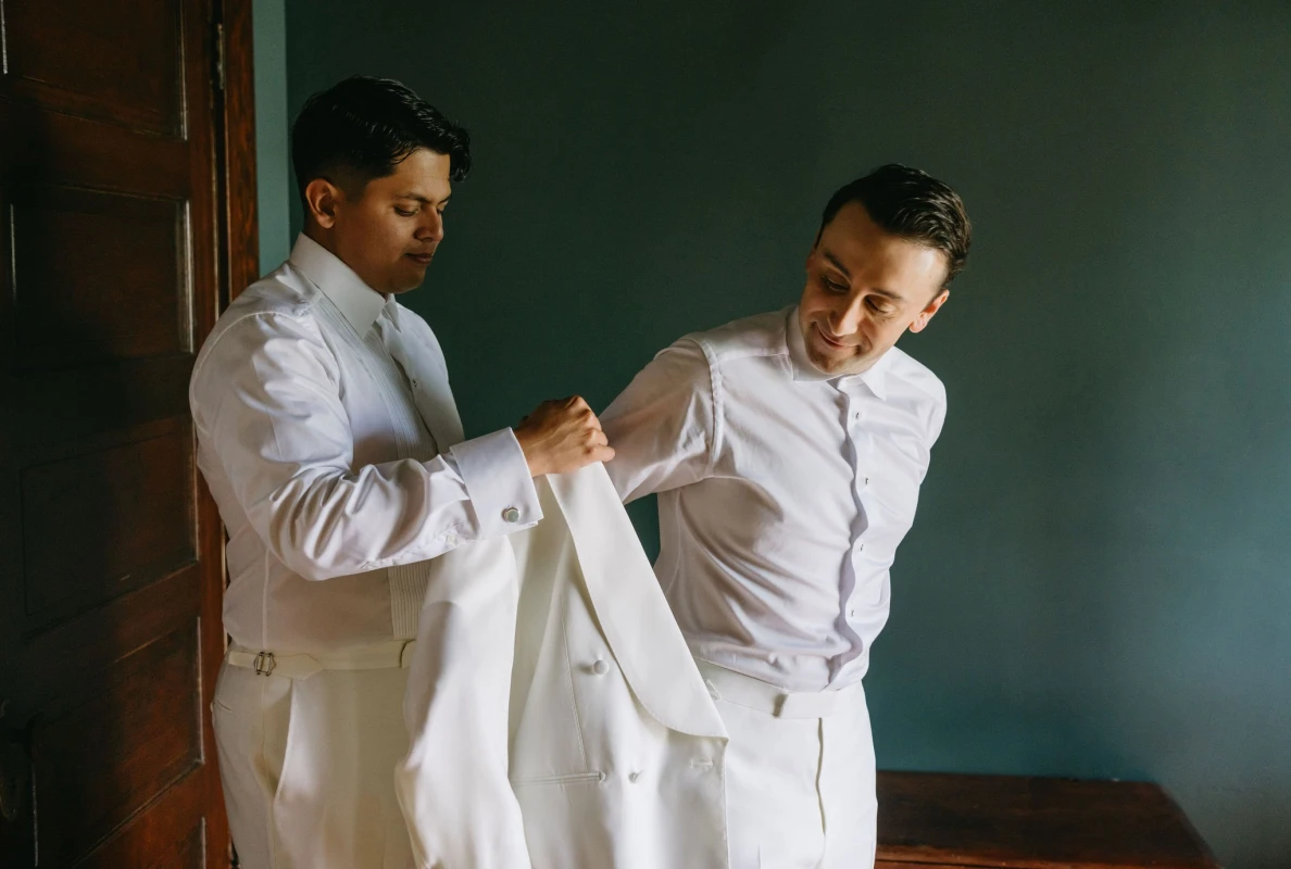 A Colorful Wedding for Nic and Jon