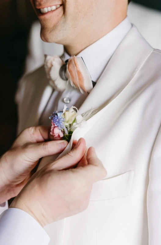 A Colorful Wedding for Nic and Jon