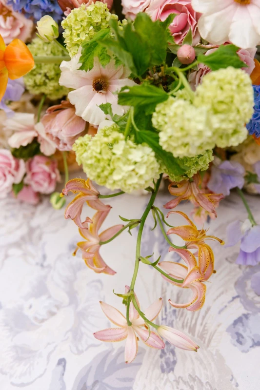 A Colorful Wedding for Nic and Jon