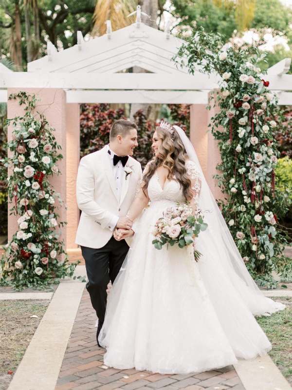 A Glam Wedding for Nicole and Korey