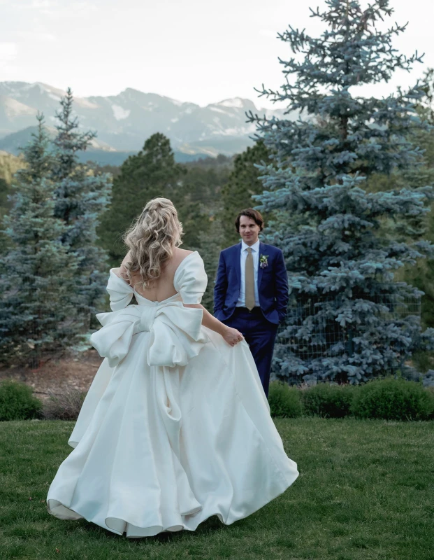 A Mountain Wedding for Nicole and Matt
