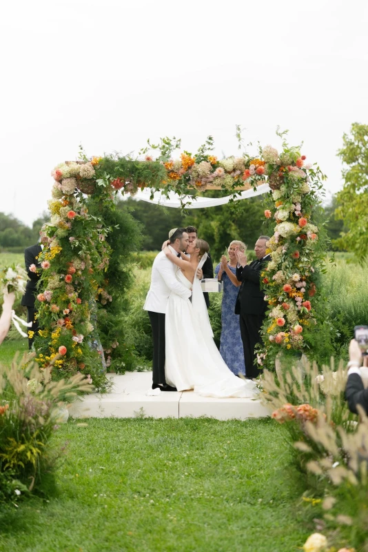 A Museum Wedding for Nicole and Ross