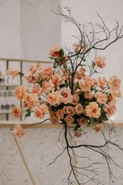 An Indoor Wedding for Nikki and Benjamin