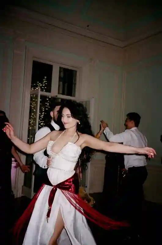 A Moody Wedding for Parisa   and Andre 