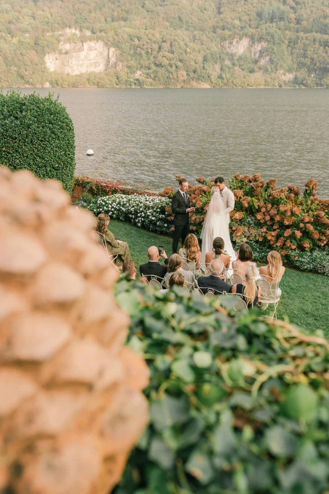 Peach Perfect Weddings