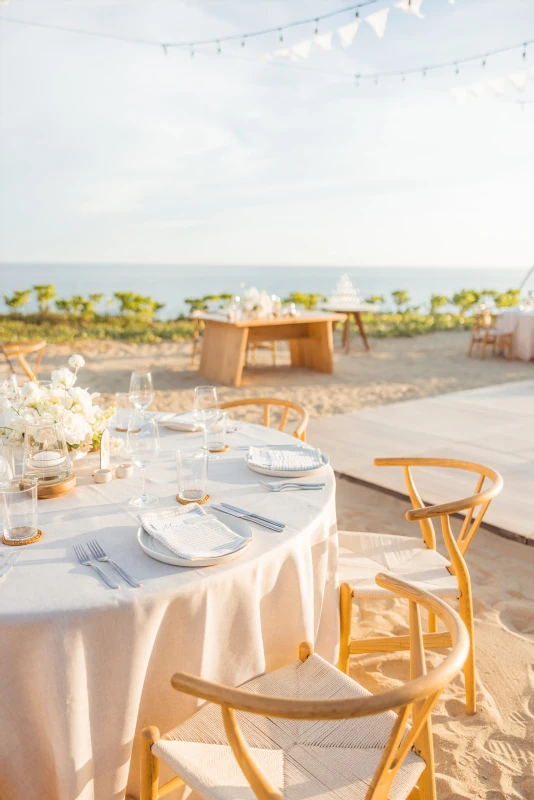 A Beach Wedding for Peri and Ernesto 