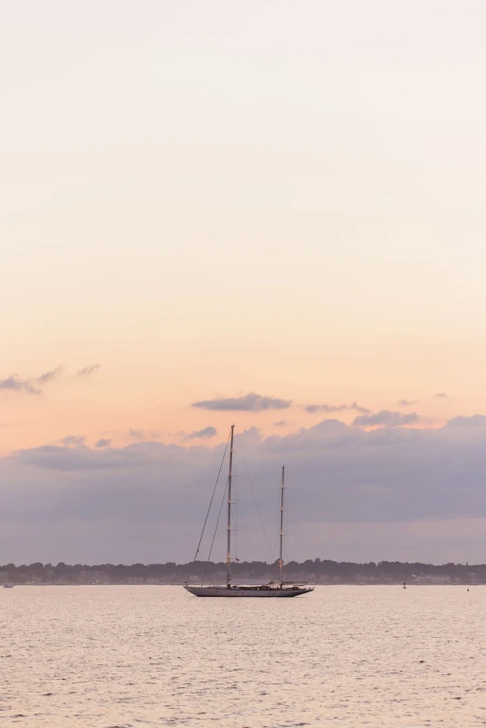 A Classic Wedding for Rachael and Adam