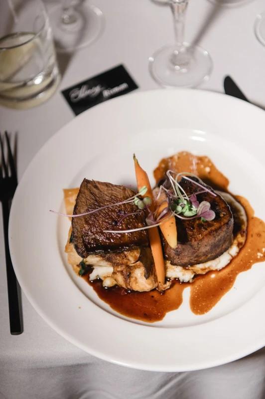 A Classic Wedding for Rachael and Adam