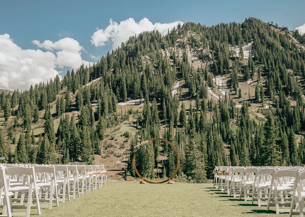 A Mountain Wedding for Rachel and Andrew