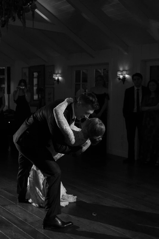 An Autumn Wedding for Rachel and Cole