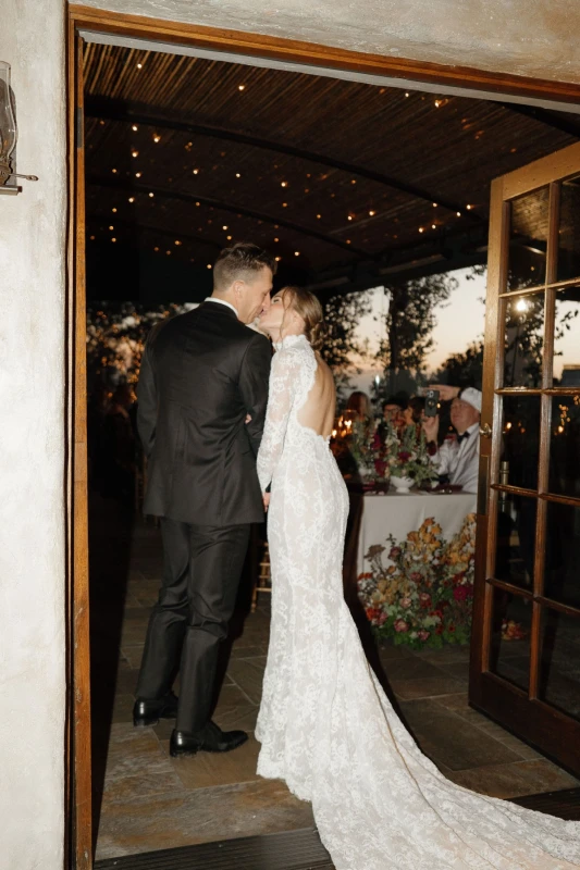 An Autumn Wedding for Rachel and Cole