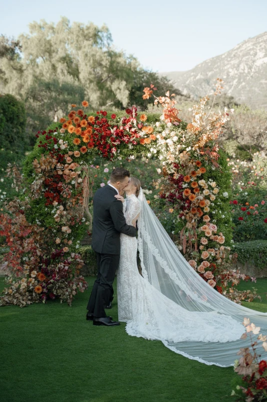 An Autumn Wedding for Rachel and Cole