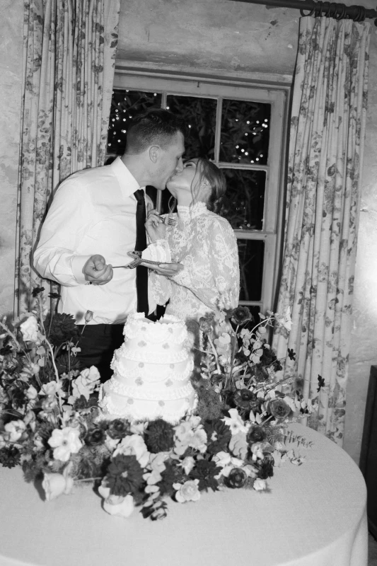 An Autumn Wedding for Rachel and Cole