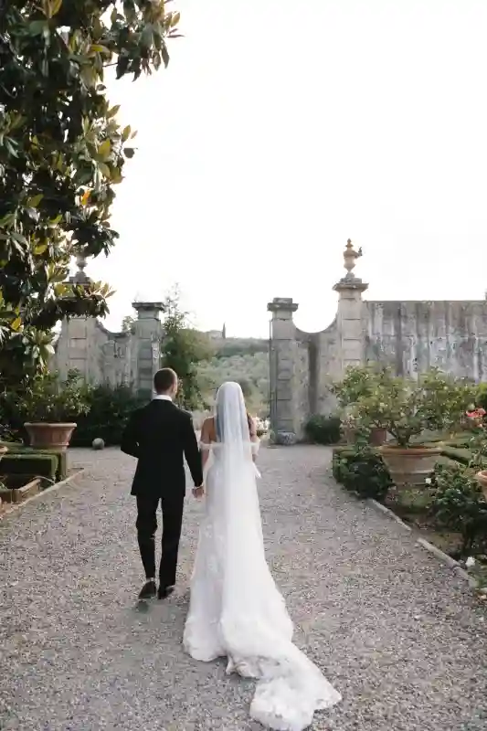 A Formal Wedding for Rachel and Michael