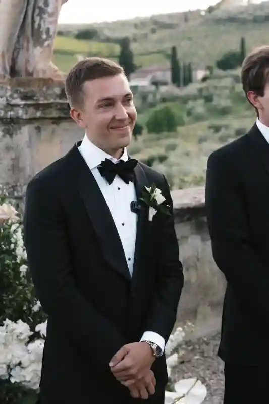 A Formal Wedding for Rachel and Michael