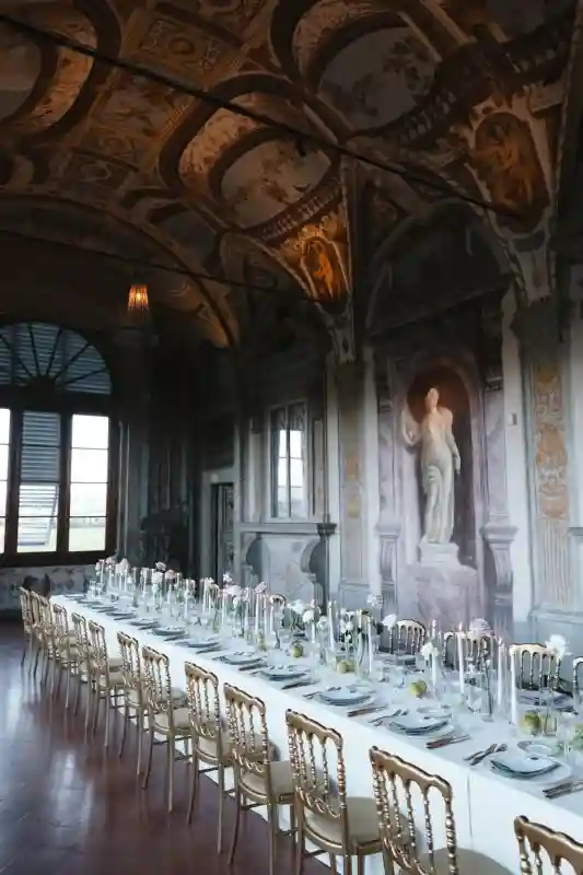 A Formal Wedding for Rachel and Michael
