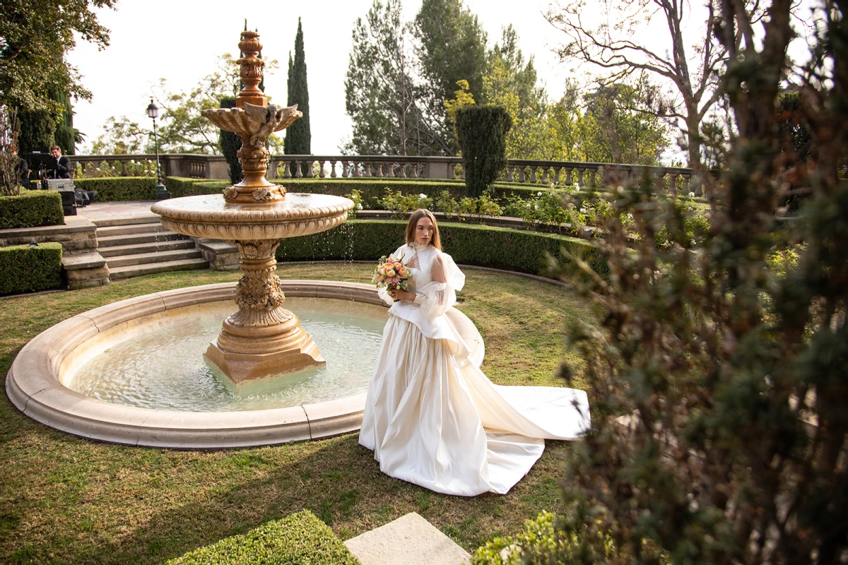 A Vintage Wedding for Rebecca and Evan 