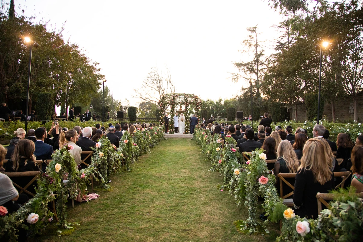 A Vintage Wedding for Rebecca and Evan 