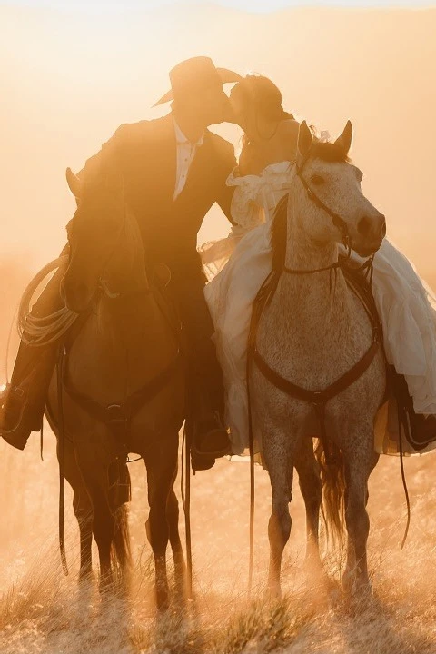 Rowen + Eden Photography