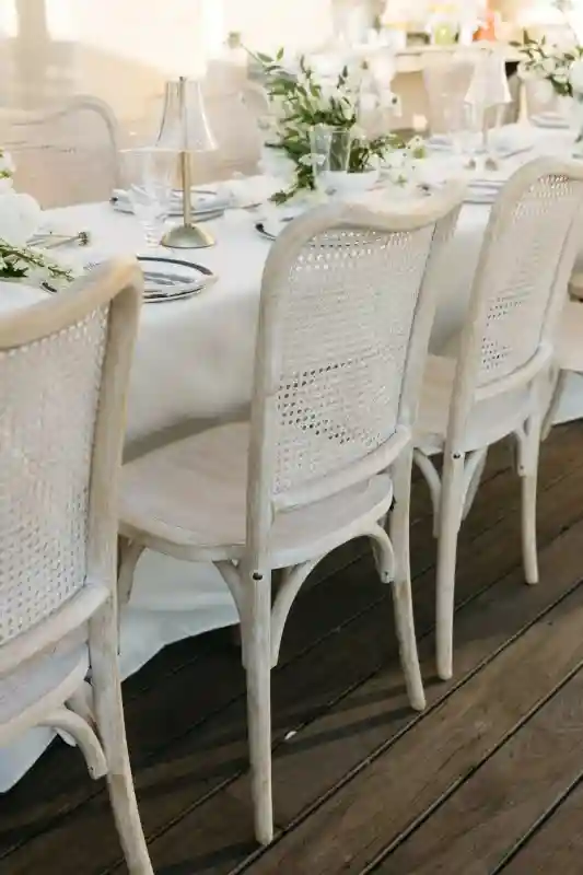 An Intimate Wedding for Samantha and Jason
