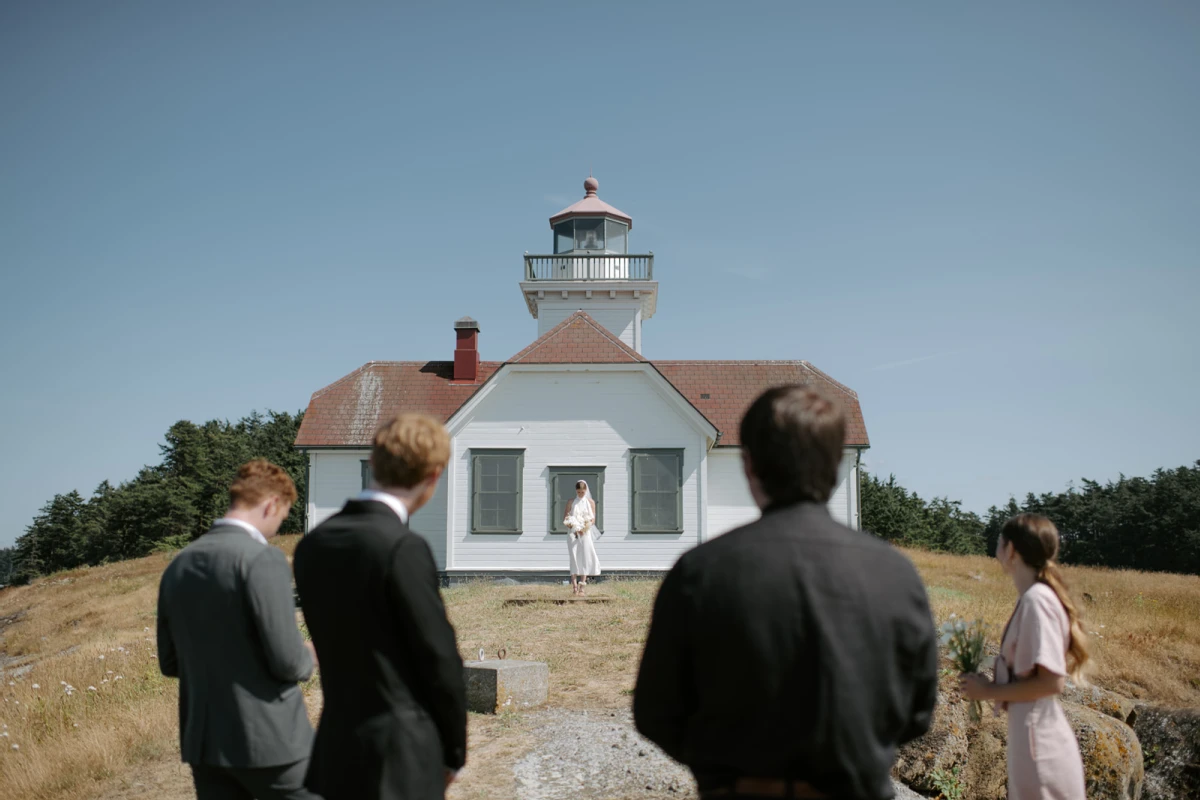 A Waterfront Wedding for Samantha and Ryan