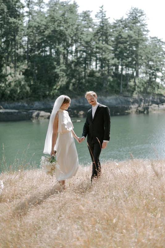 A Waterfront Wedding for Samantha and Ryan