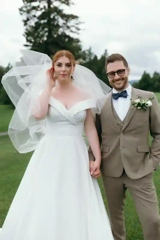 A Vintage Wedding for Samantha and Philippe