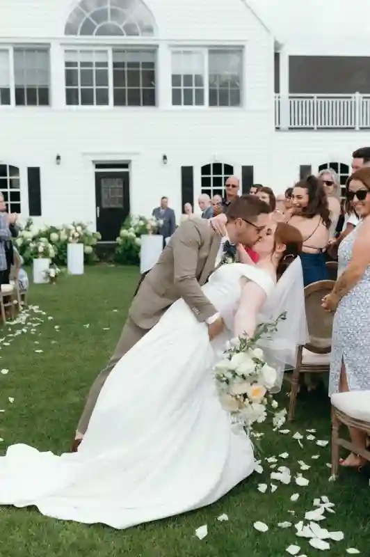 A Vintage Wedding for Samantha and Philippe
