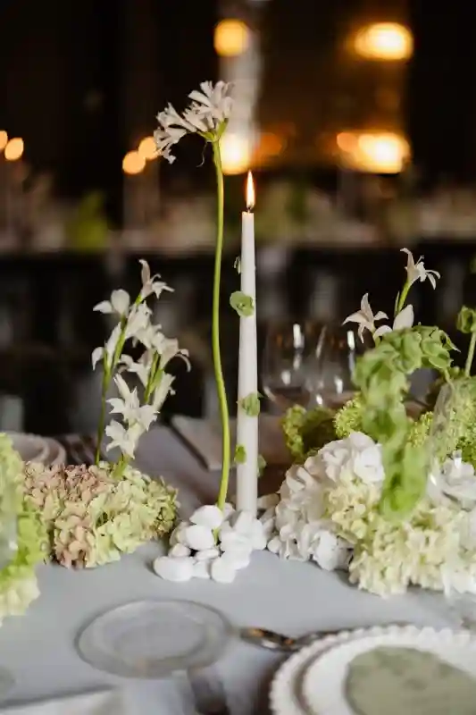 A Waterfront Wedding for Sandra and Chris