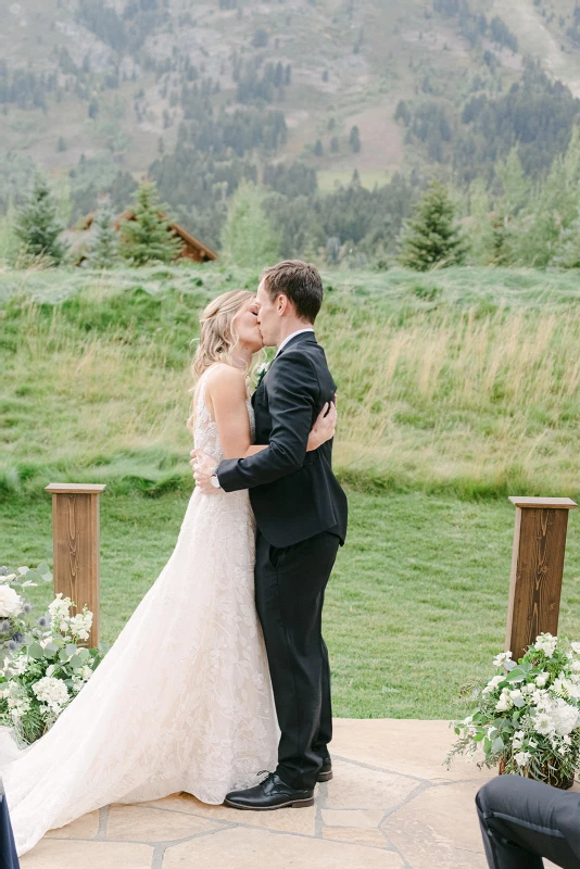 A Mountain Wedding for Sarah and Andy