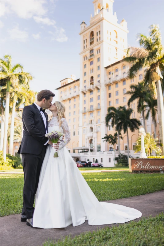 A Glam Wedding for Sarah and Eduardo