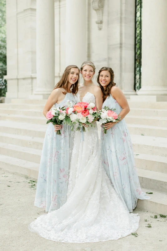 A Classic Wedding for Sarah and Loren