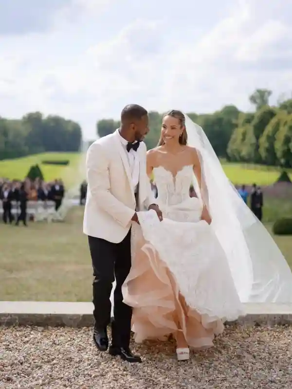A Château Wedding for Savannah and Alnour