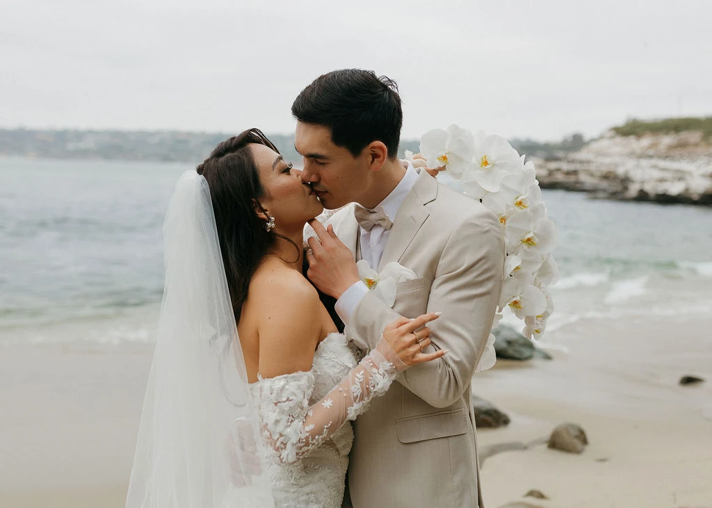 A Beach Wedding for Serena and Cyro