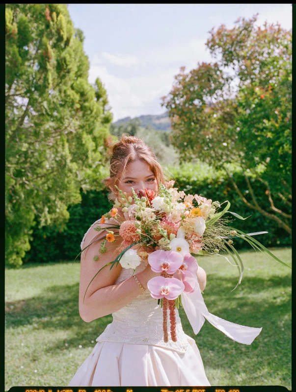 A Tuscan Wedding Where the Décor Was Ripe for the Picking