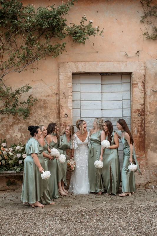 A Garden Wedding for Shauna and Guy