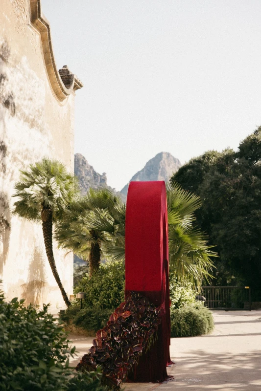 A Modern Red Wedding for Sheila and Andrew