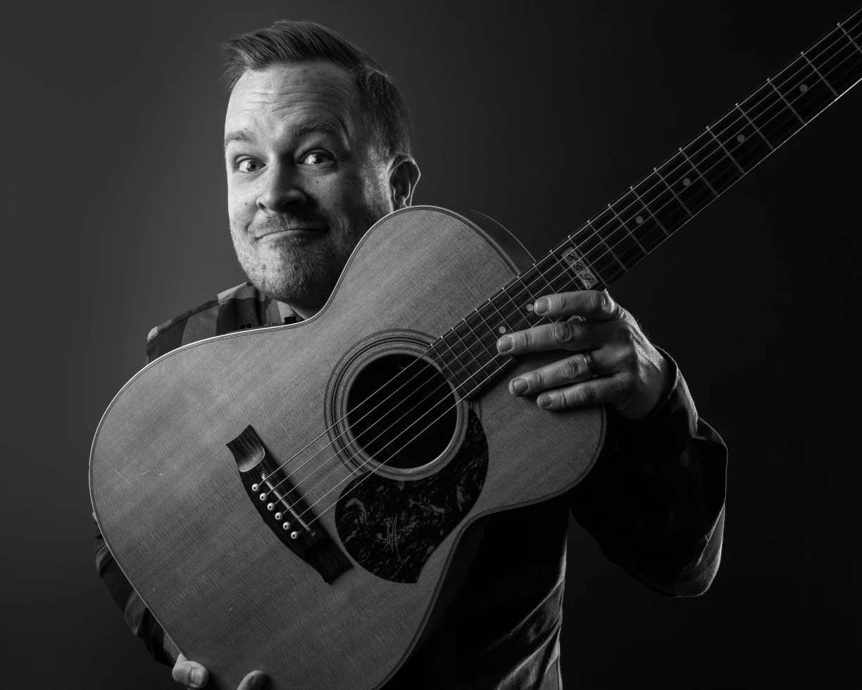 Signature Acoustic