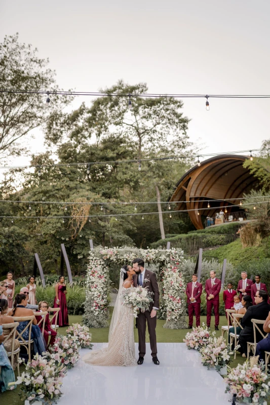 An Outdoor Wedding for Sigourney and Boris